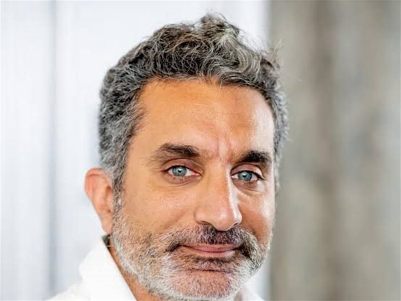 باسم يوسف يكشف عن أسماء أبرز نجوم الكوميديا المشاركين في جولته الأوروبية