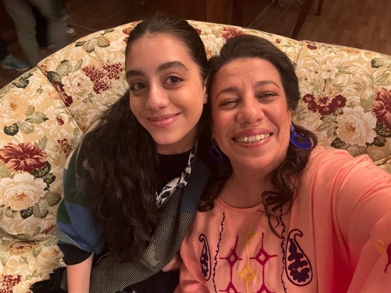 ياسمينا العبد تنشر كواليس مسلسل موضوع عائلي 3 