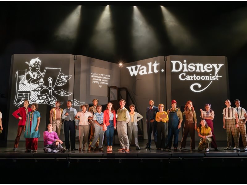  أكثر من 75 أغنية من ديزني في تجربة موسيقية ساحرة 