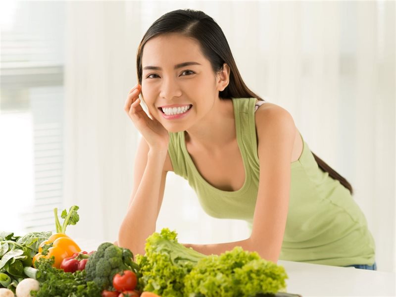 مادة غذائية تقلل من خطر الإصابة بسرطان القولون والمستقيم عند النساء