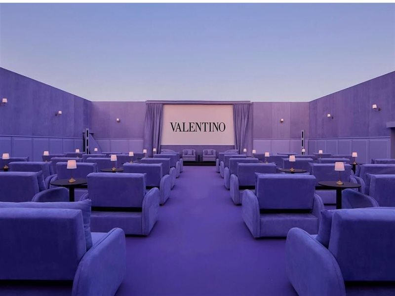 فالنتينو سينما: تجربة ثقافية حصرية تحتفي بعبقرية السينما الإيطالية في أبوظبي