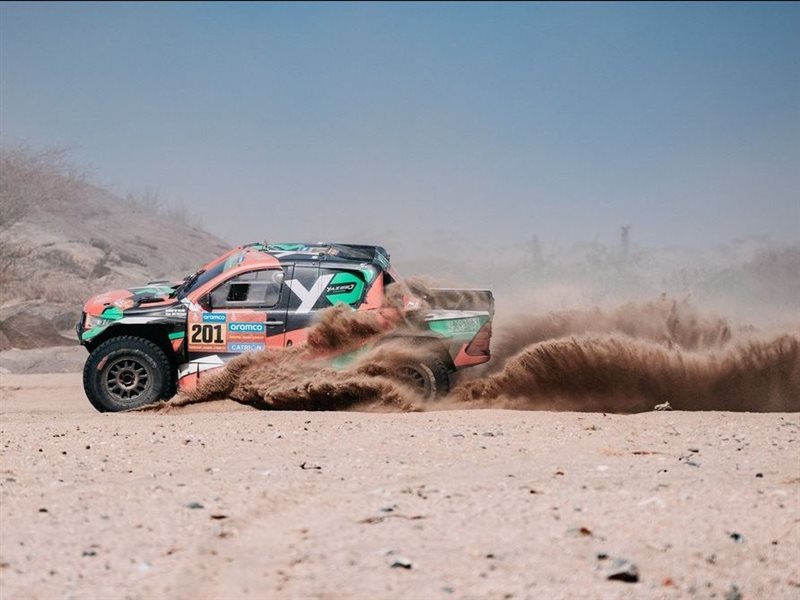 يزيد الراجحي يتصدر رالي داكار بعد أداء استثنائي في المرحلة التاسعة