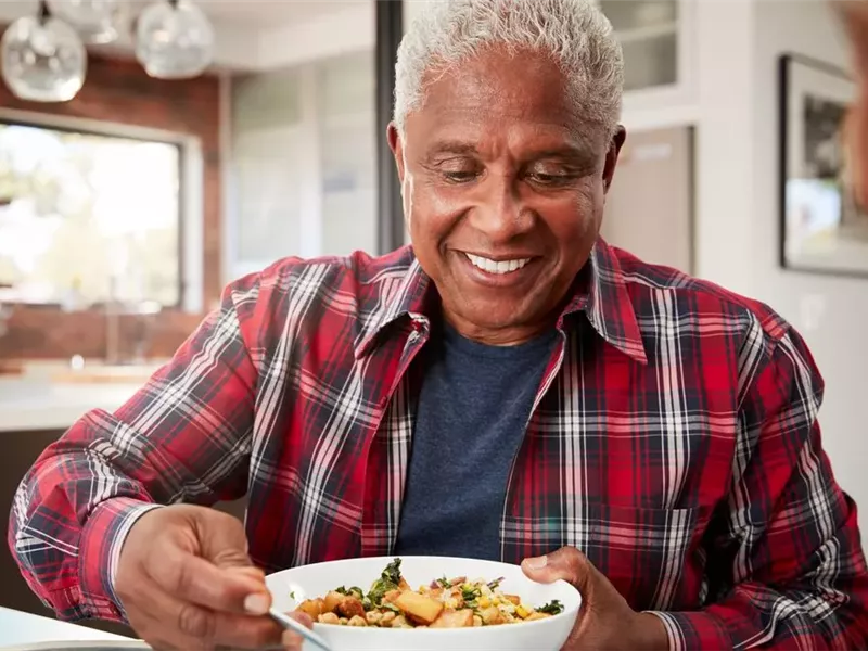 ثلاثة تغييرات غذائية سهلة عليك اتباعها للحماية من أخطر الأمراض في العالم