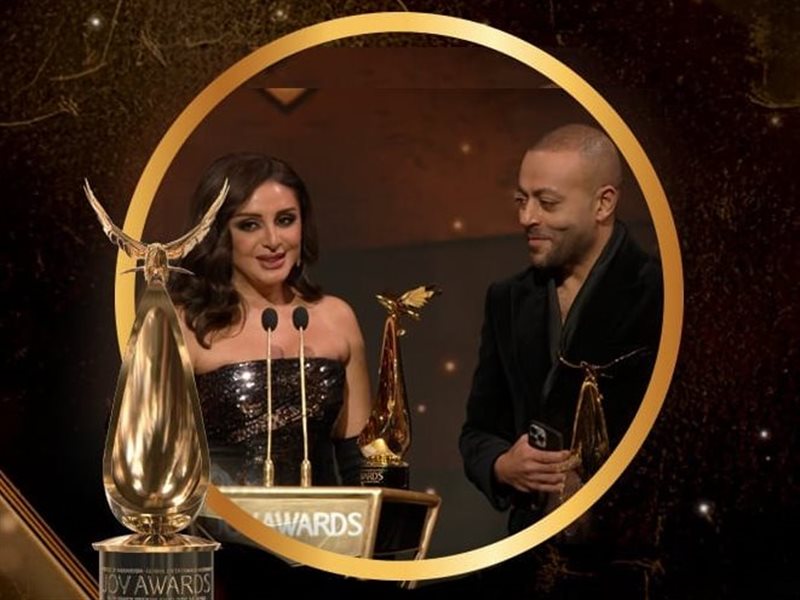 تعليق مؤلف أغنية 