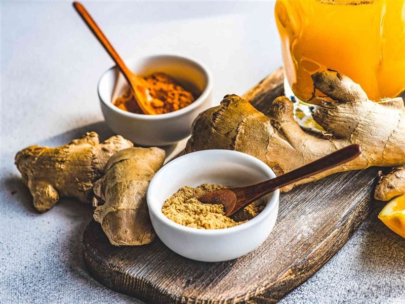 ممتاز للمناعة.. 5 فوائد لتناول مشروب الزنجبيل والكركم 