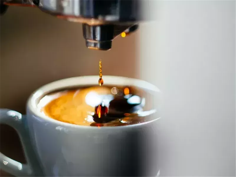 أفضل وقت لشرب القهوة لإطالة العمر وصحة القلب 