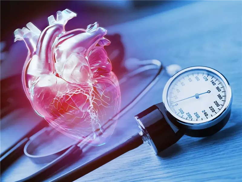 هل يؤدي التوتر والإجهاد إلى ارتفاع ضغط الدم؟  