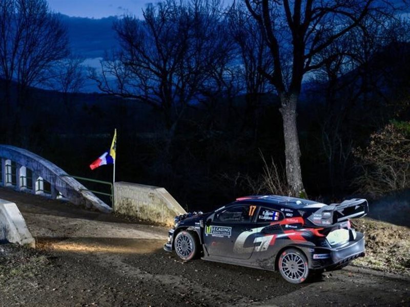 أوجييه يواصل تفوقه على رالي مونتي كارلو بفوزه العاشر