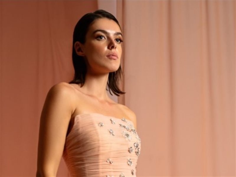  أنسكادا تكشف النقاب عن مجموعة خريف وشتاء 2025 بعنوان 