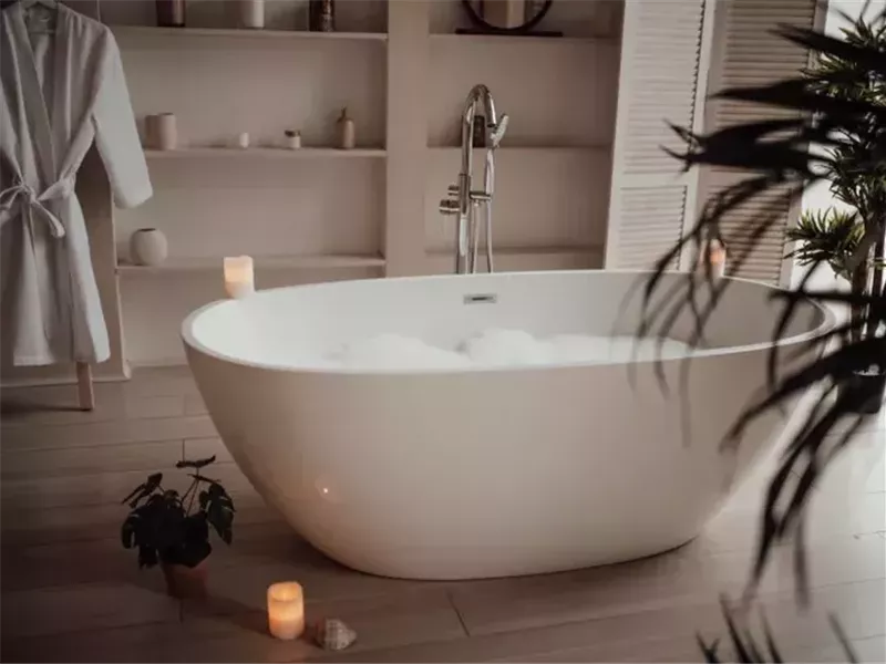 بعد يوم عمل شاق وطويل.. 5 طرق تساعدك على الاسترخاء والراحة  