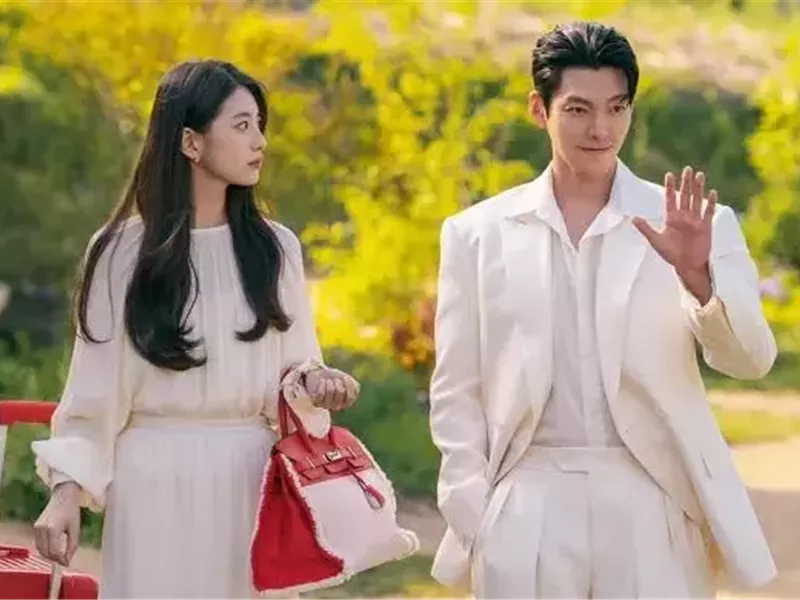 سوزي وكيم وو بين يجتمعان من جديد في 