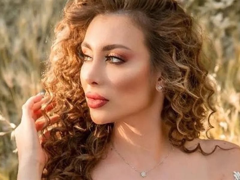 وفاة إنجي مراد أثناء الولادة عن عمر يناهز 33 عاماً