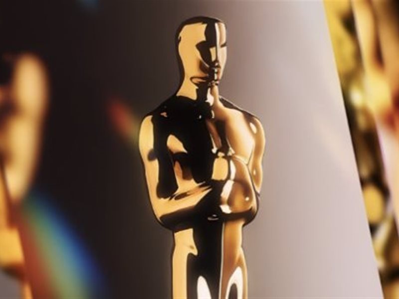 سيلينا غوميز وإيما ستون وكيليان مورفي من بين مقدمي جوائز الأوسكار 2025  