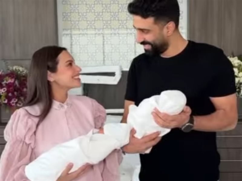 توأم.. كارمن سليمان تكشف عن أسماء طفلتيها