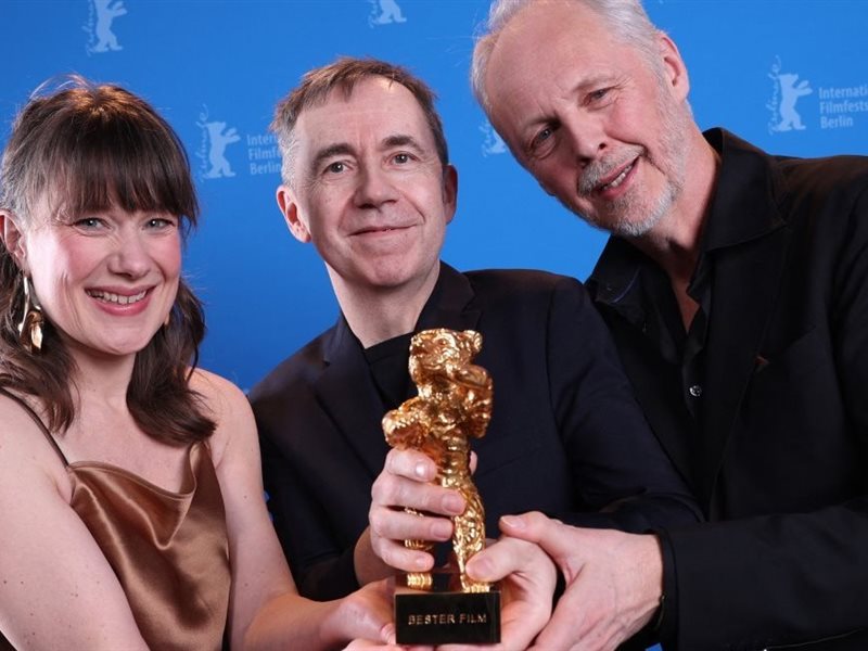 القائمة الكاملة لجوائز مهرجان برلين السينمائي الـ75 