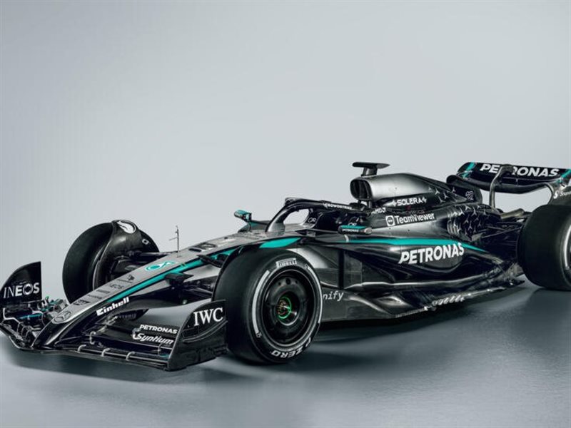 مرسيدس تكشف عن سيارتها الجديدة وتستعد لموسم الفورمولا 1 2025