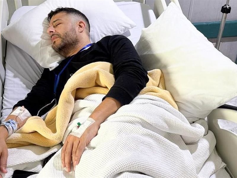 نقل محمد حماقي إلى المستشفى بعد تعرضه لوعكة صحية