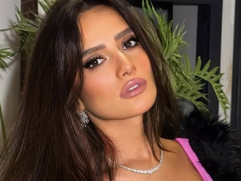 زينة في برنامج 