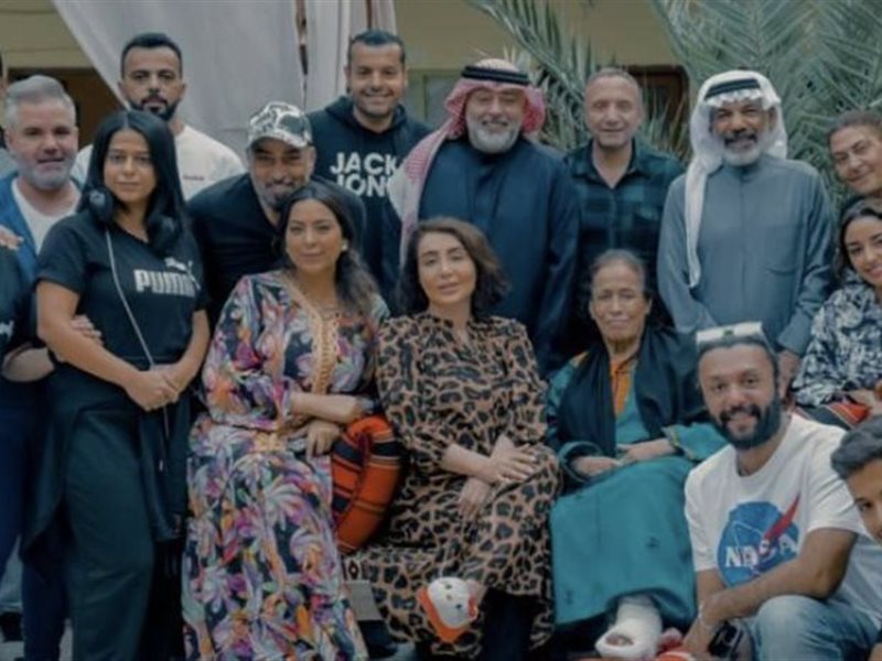 مشاركة خاصة لنجوم الفن في 