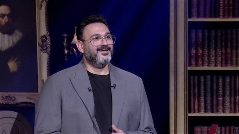 أكرم حسني