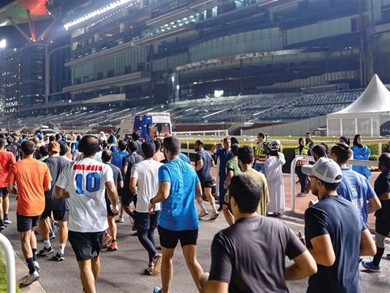 سباق الجري في دورة ند الشبا يجمع 4300 عداء من مختلف أنحاء العالم