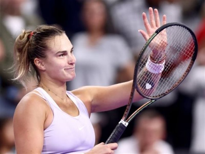 نجوم التنس يسطعون في إنديان ويلز ألكاراز وسابالينكا يواصلون التألق
