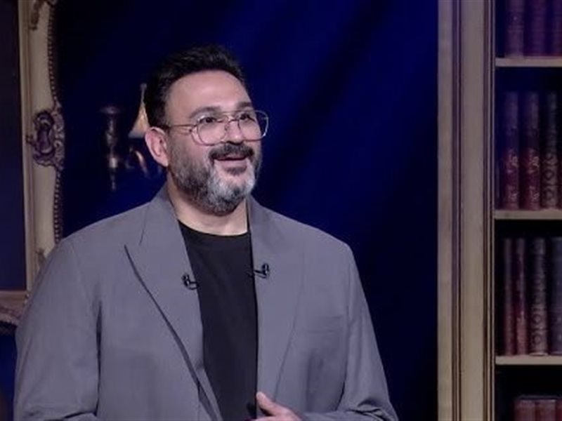 أكرم حسني لـ