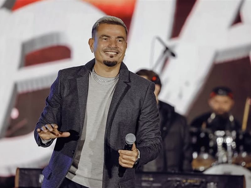 منهم الهضبة ورابح صقر وحمادة هلال.. نجوم حفلات عيد الفطر يتألقون في مصر والخليج 