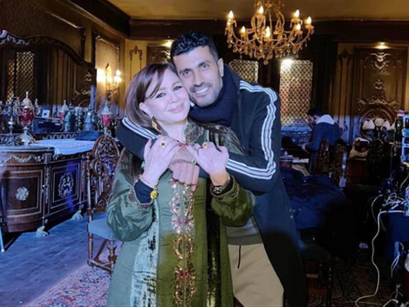 إلهام شاهين لـ محمد سامي: شاهدة على مجهودك الجبار.. واثقة إنك راجع بعمل قوي 