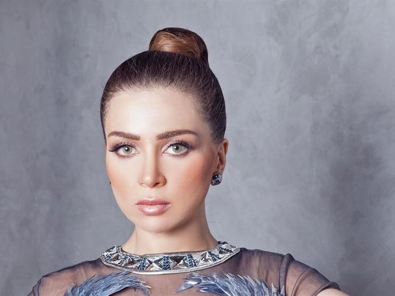 مي عز الدين: آسر ياسين إنسان راقي ويمتلك كل مواصفات النجم