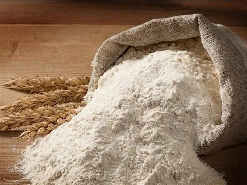 خدعوك فقالوا.. الدقيق الأبيض يسبب مشاكل هضمية لأنه يلتصق بالأمعاء 