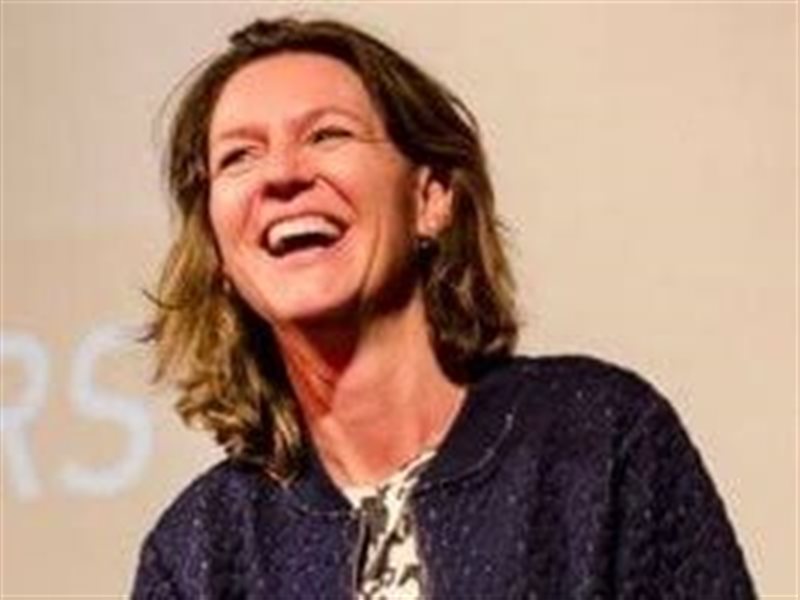 مهرجان أسوان الدولي يكرم المخرجة الهولندية إليزابيث فرانْيِه