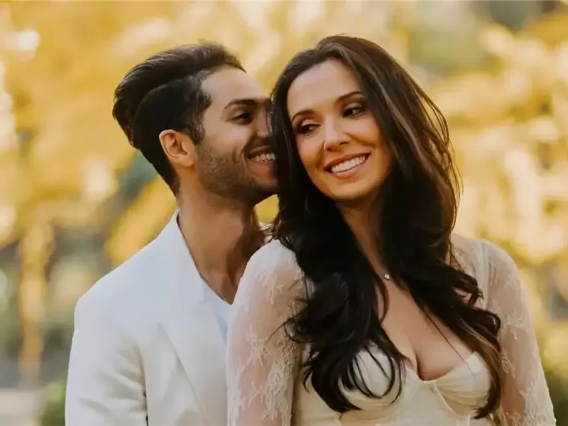 مينا مسعود يقيم حفلين لزفافه على الممثلة إميلي شاه في كندا ودبي