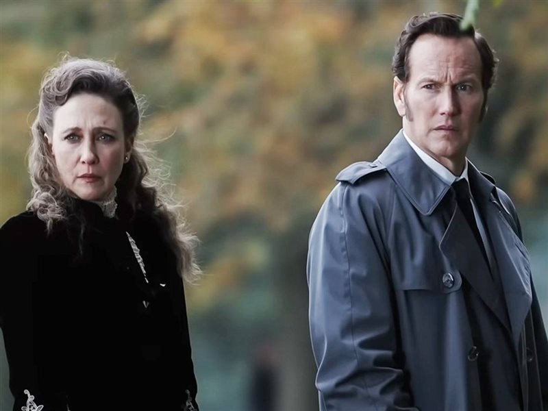 طرح إعلان فيلم الرعب The Conjuring: Last Rites استعدادًا لعرضه في سبتمبر 