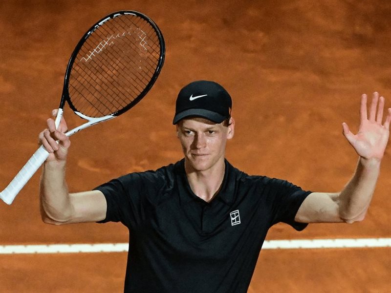 سينر يعود بقوة ونجوم التنس يشعلون بطولة روما للأساتذة