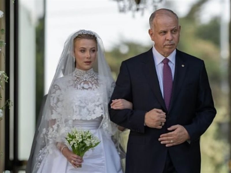 اليوم.. عقد قران الأميرة عائشة بنت فيصل وكريم المفتي بحضور ملك الأردن وولي العهد