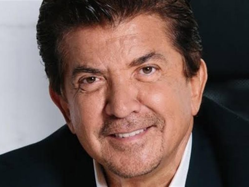 وليد توفيق ينتهي من كليب 