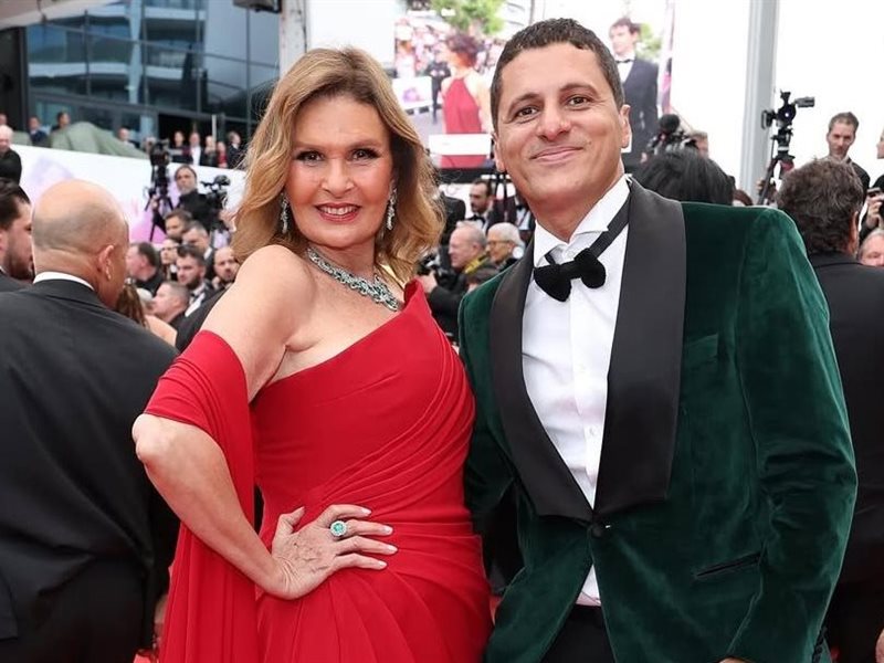 يسرا وأمينة خليل وريا أبي راشد.. الفنانين العرب يتألقون على السجادة الحمراء في مهرجان كان السينمائي الدولي