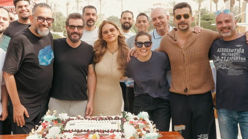 فريق عمل فيلم بروفة