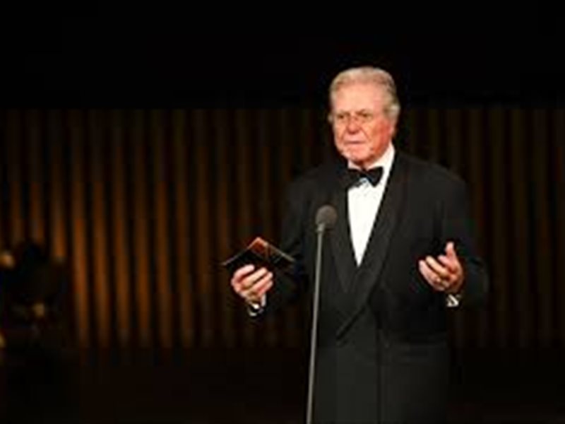 المدير الفني لمهرجان 