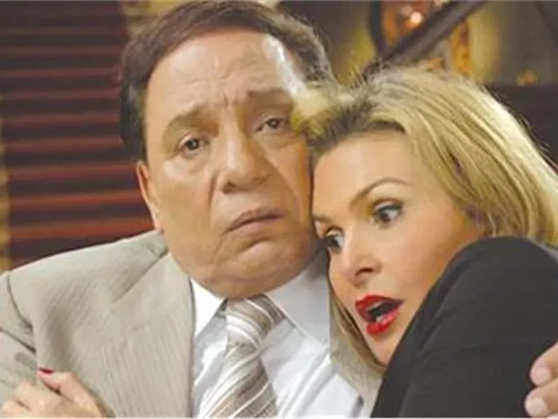 يسرا ببرنامج 