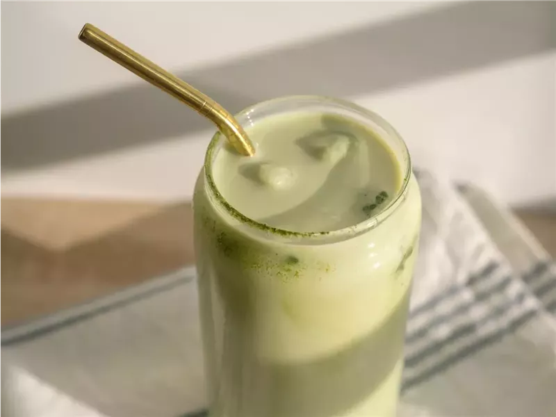 الإفراط في تناول الماتشا قد يسبب نقص هذا الفيتامين 