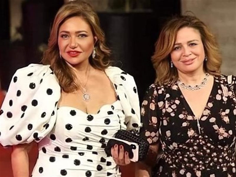 إلهام شاهين تدعم ليلى علوي في تكريمها بمهرجان القاهرة للسينما الفرنكوفونية 