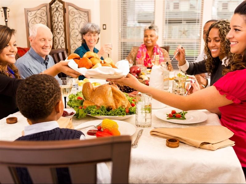 الدكتورة ماجي الحكيم تقدم لـ