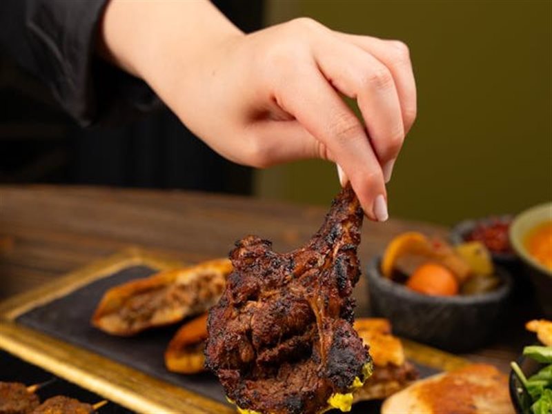 الدكتورة ليندا جاد الحق تقدم لـ