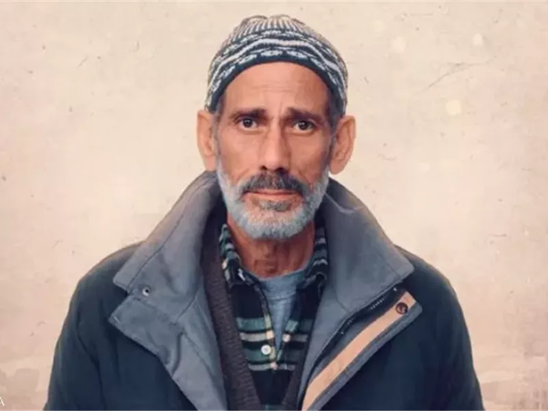 محمود عزب لـ