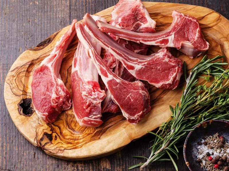 منها تقوية المناعة والوقاية من الأنيميا.. 5 فوائد صحية لتناول لحم الضأن 