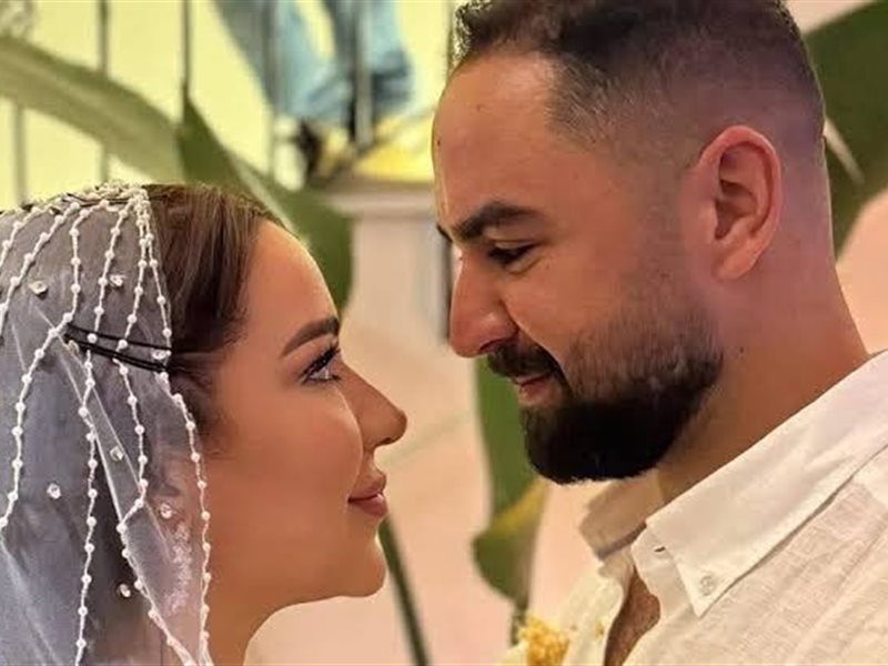 أسما شريف منير: 