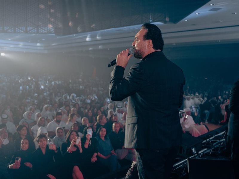 وائل جسار يسطع في سماء الكويت بحفل استثنائي: 