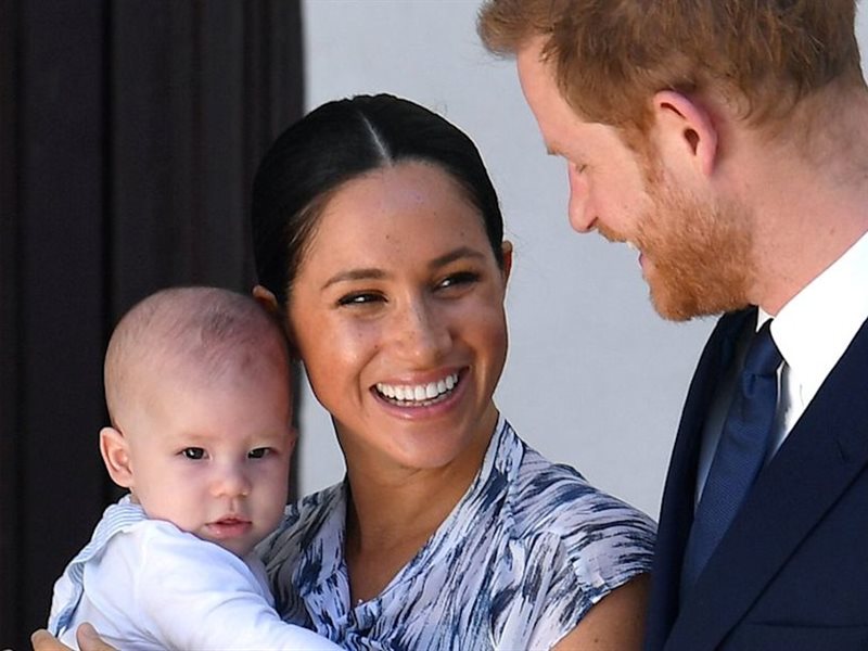 في ظل تخوفات وانتقادات .. السر وراء رفض الأمير هاري التخلي عن ألقاب أولاده الملكية